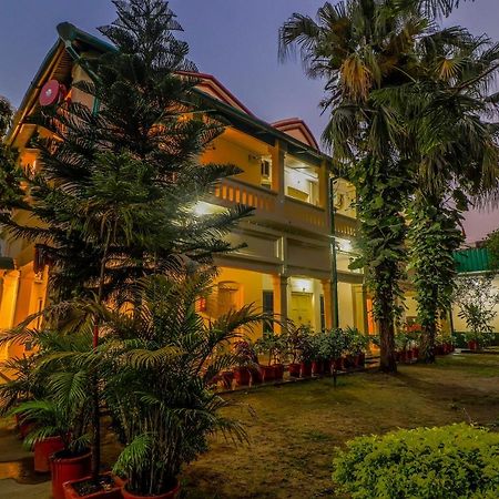 Hotel Heritage Dehradun Exterior photo